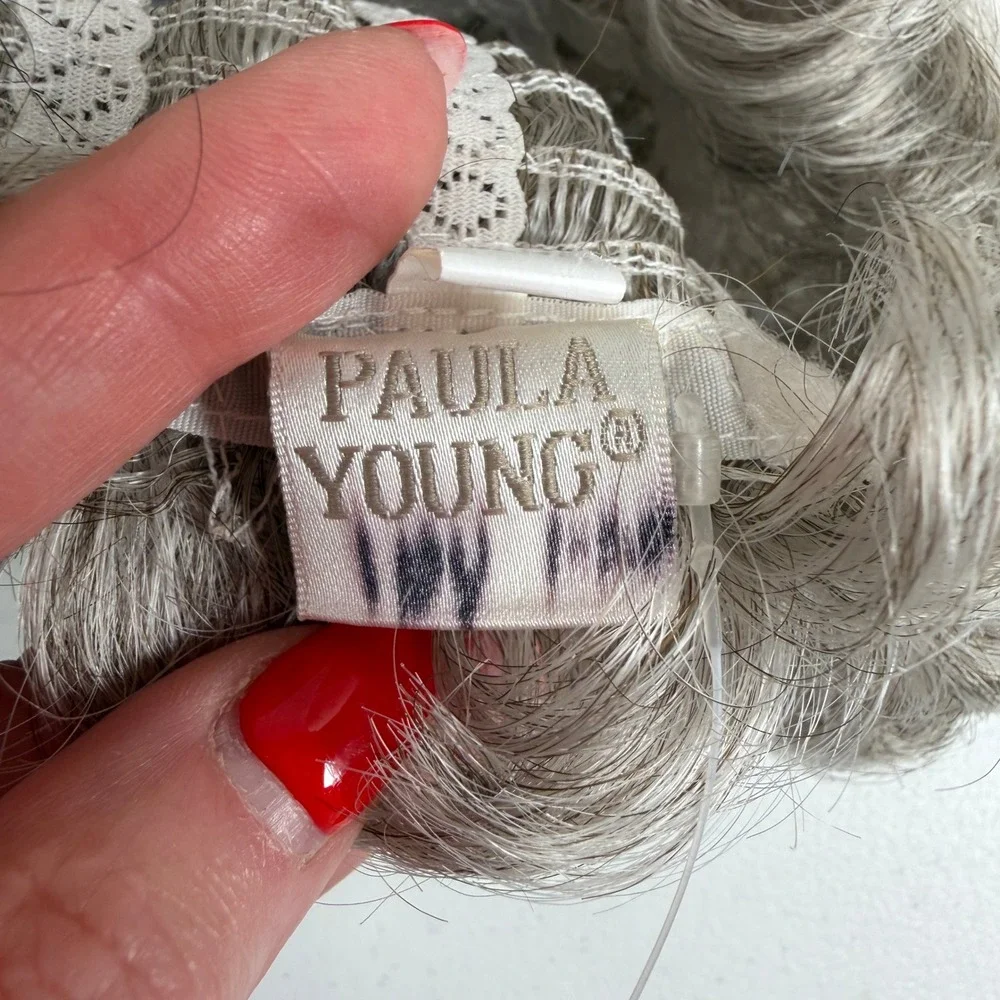 Paula Young Size A Wig Ivy Style Color 56 Grey Short Curly Synthetic Hair NEW
